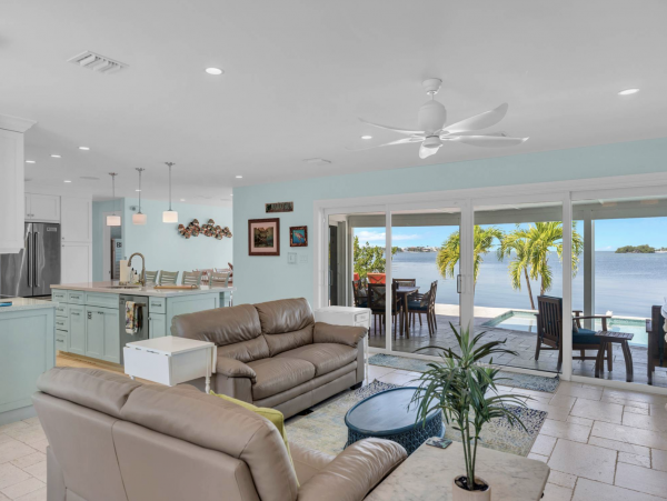 Captivating open gulf Views